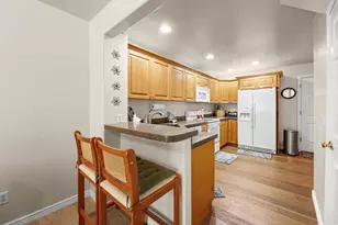 8447 S Mayfly Way, Sandy, UT 84070 - Photo 10