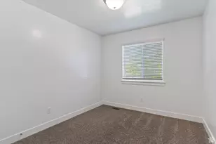 382 E 1850 N, North Ogden, UT 84414 - Photo 16