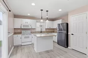 2159 E Hawthorne St, Saratoga Springs, UT 84043 - Photo 8