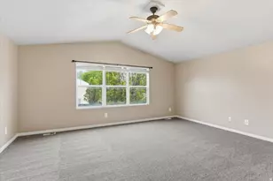 2159 E Hawthorne St, Saratoga Springs, UT 84043 - Photo 18