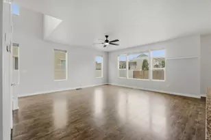 8255 N Center St, Eagle Mountain, UT 84005 - Photo 6