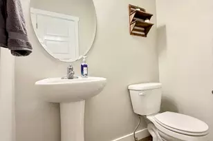 8255 N Center St, Eagle Mountain, UT 84005 - Photo 14