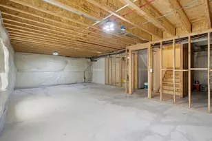 8255 N Center St, Eagle Mountain, UT 84005 - Photo 44