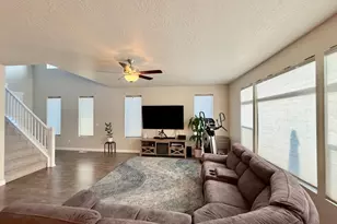 8255 N Center St, Eagle Mountain, UT 84005 - Photo 10