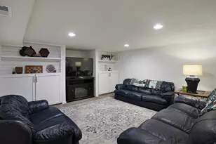 9763 S Chylene Dr, Sandy, UT 84092 - Photo 34