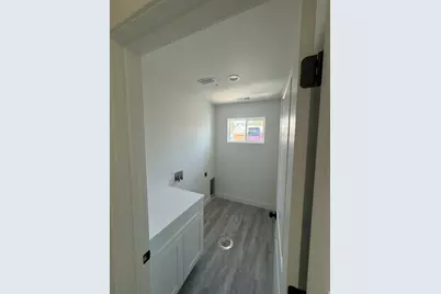 3309 S 460 E, Salt Lake City, UT 84115 - Photo 10