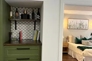 425 S 1000 E, Salt Lake City, UT 84102 - Photo 6