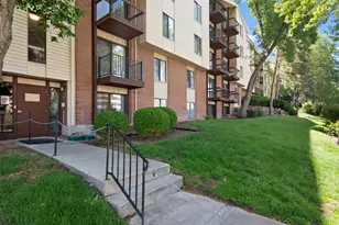425 S 1000 E, Salt Lake City, UT 84102 - Photo 14