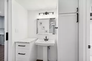 425 S 1000 E, Salt Lake City, UT 84102 - Photo 12