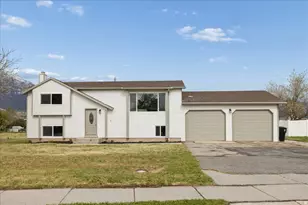 3276 N 2700 W, Farr West, UT 84404 - Photo 2
