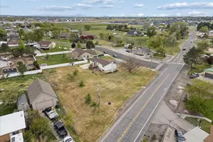 3276 N 2700 W, Farr West, UT 84404 - Photo 32
