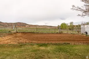 4290 S Vernal, Vernal, UT 84078 - Photo 4