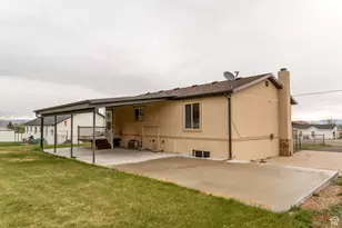 4290 S Vernal, Vernal, UT 84078 - Photo 2