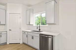 325 W 400 N, Fillmore, UT 84631 - Photo 26