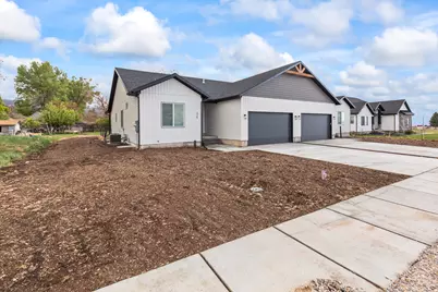 325 W 400 N, Fillmore, UT 84631 - Photo 4