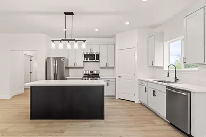 325 W 400 N, Fillmore, UT 84631 - Photo 26