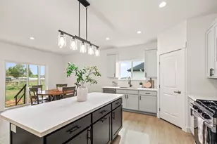 335 W 400 N, Fillmore, UT 84631 - Photo 34