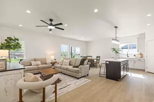 335 W 400 N, Fillmore, UT 84631 - Photo 24