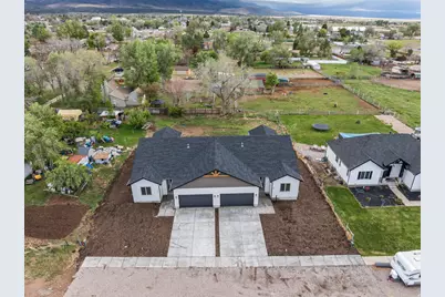 335 W 400 N, Fillmore, UT 84631 - Photo 44