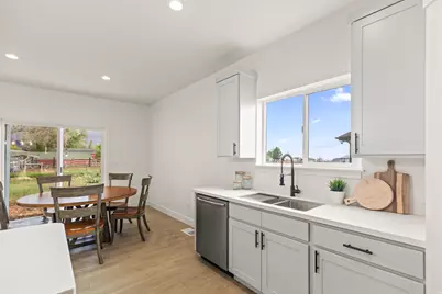 335 W 400 N, Fillmore, UT 84631 - Photo 32