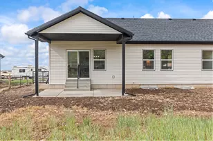335 W 400 N, Fillmore, UT 84631 - Photo 6