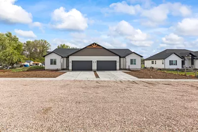 325 W 400 N, Fillmore, UT 84631 - Photo 2