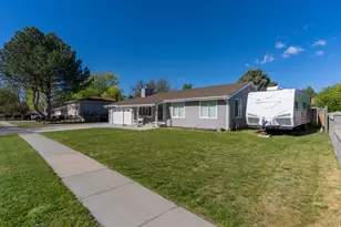 6848 S Running Springs Dr W, West Jordan, UT 84084 - Photo 32