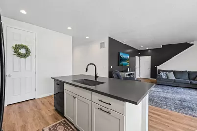 479 W 1410 N, Tooele, UT 84074 - Photo 12