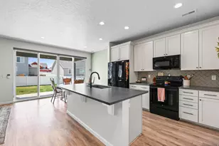 479 W 1410 N, Tooele, UT 84074 - Photo 10