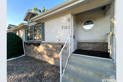 2103 S Mountain Vista Ln, Provo, UT 84606 - Photo 4