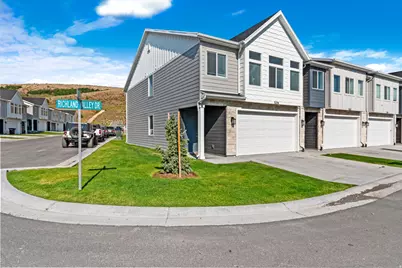 529 Richland Valley St #11, Garden City, UT 84028 - Photo 2