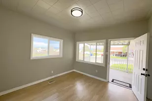 3146 S 7945 W, Magna, UT 84044 - Photo 10