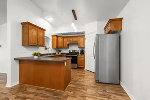 956 W 580 S, Pleasant Grove, UT 84062 - Photo 6