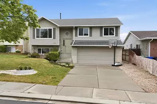 5556 W Bluevail Ct S, West Jordan, UT 84081 - Photo 1