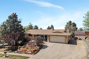 1969 E Falconhurst Cir S, Sandy, UT 84092 - Photo 2