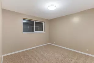 1969 E Falconhurst Cir S, Sandy, UT 84092 - Photo 36