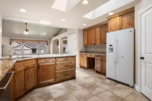 683 N 475 W, Kaysville, UT 84037 - Photo 14