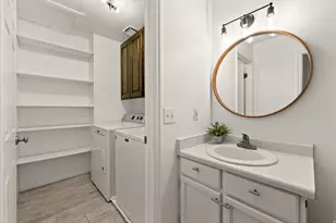 7635 S Lark Mdw Cv, Midvale, UT 84047 - Photo 8