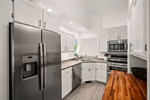 7635 S Lark Mdw Cv, Midvale, UT 84047 - Photo 4