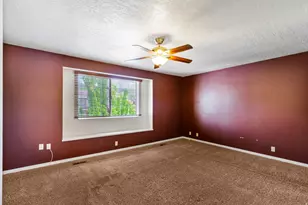6896 Hillside Village Cir, Cottonwood Heights, UT 84121 - Photo 12