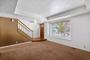 6896 Hillside Village Cir, Cottonwood Heights, UT 84121 - Photo 6