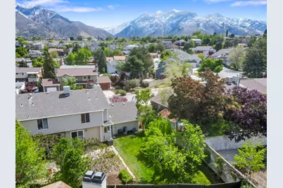 6896 Hillside Village Cir, Cottonwood Heights, UT 84121 - Photo 32