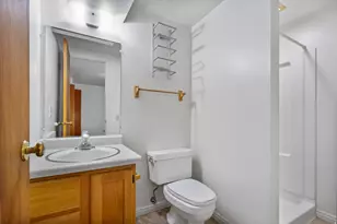 6896 Hillside Village Cir, Cottonwood Heights, UT 84121 - Photo 24