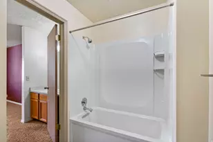 6896 Hillside Village Cir, Cottonwood Heights, UT 84121 - Photo 14