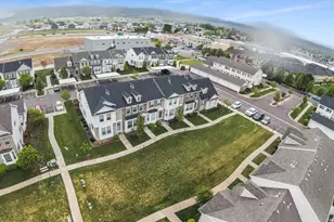 677 N 220 E, Salem, UT 84653 - Photo 32