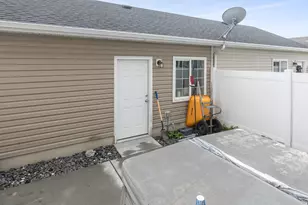 677 N 220 E, Salem, UT 84653 - Photo 16