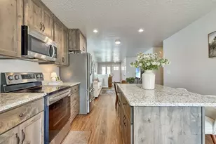 3848 S Sage Wood Ave, Mapleton, UT 84664 - Photo 10