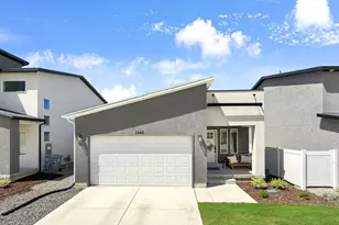 3848 S Sage Wood Ave, Mapleton, UT 84664 - Photo 2