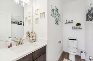 701 E Gdn Grv Dr, Eagle Mountain, UT 84005 - Photo 10
