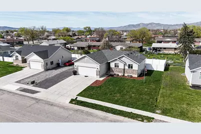 310 S 500 W, Tremonton, UT 84337 - Photo 1